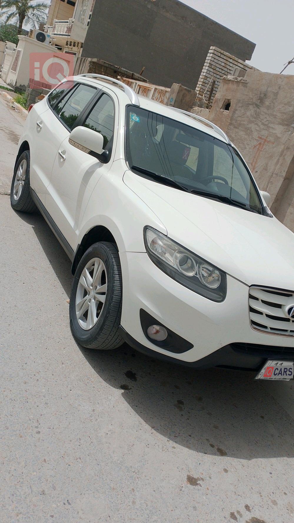 هيونداي سانتافي